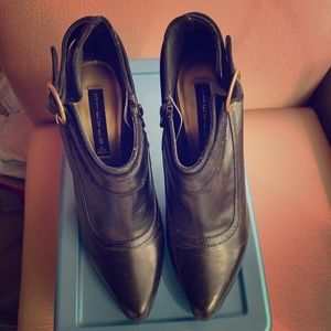 Steve Madden bootie